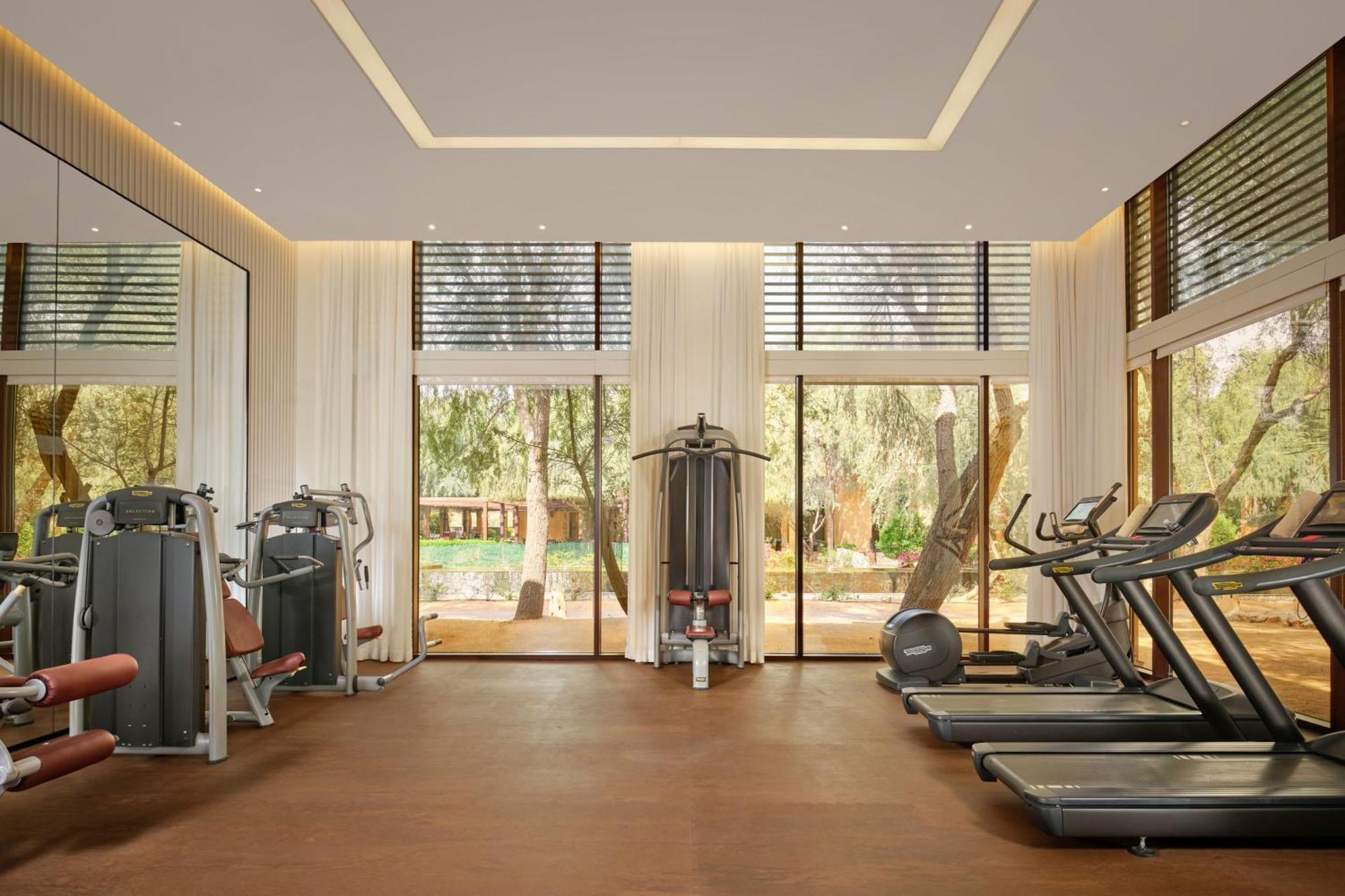 The Ritz-Carlton Ras Al Khaimah, Al Wadi Desert Bagian luar foto The gym at the Four Seasons Hotel, Marrakech