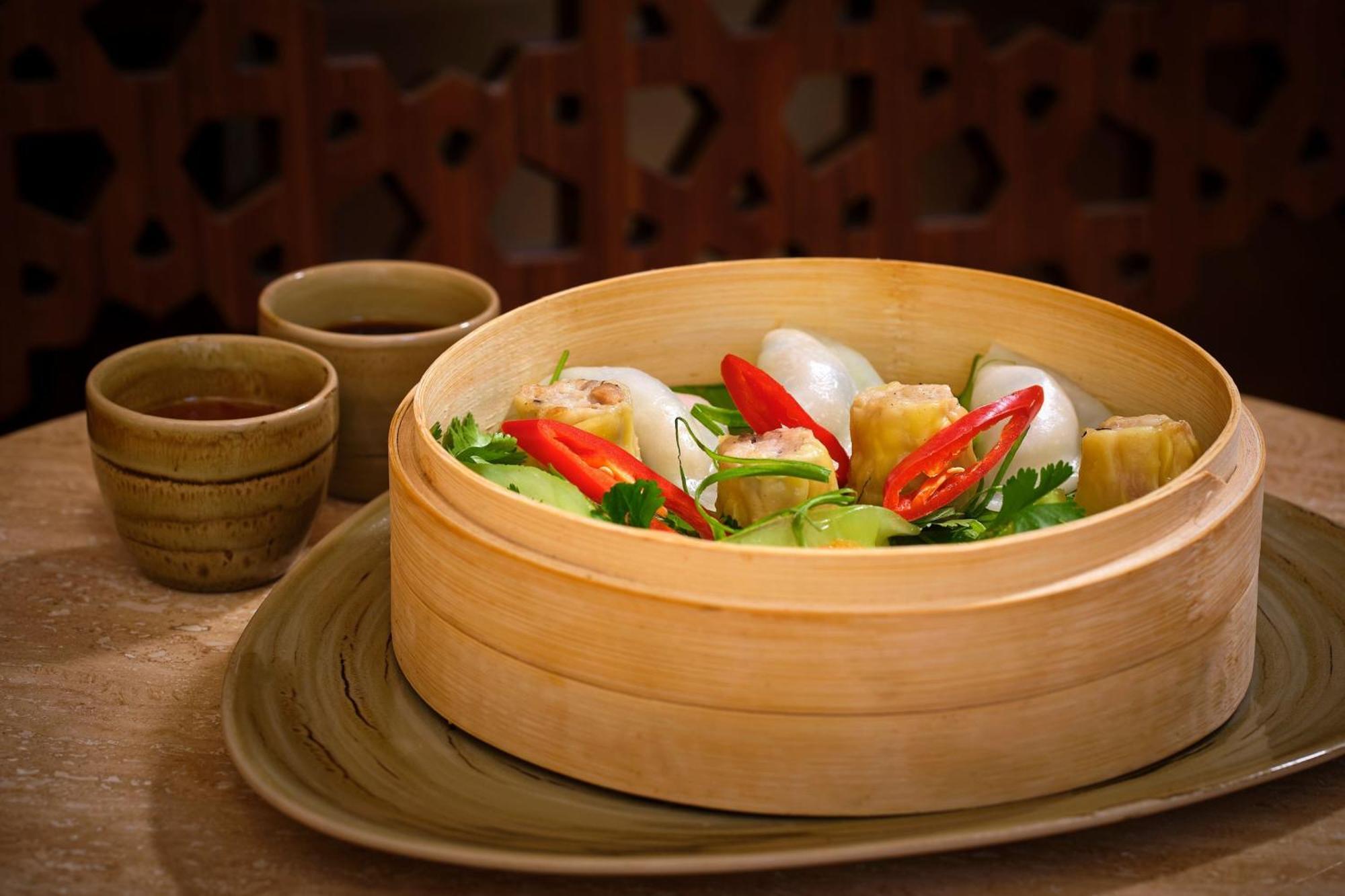 The Ritz-Carlton Ras Al Khaimah, Al Wadi Desert Bagian luar foto A bamboo steamer